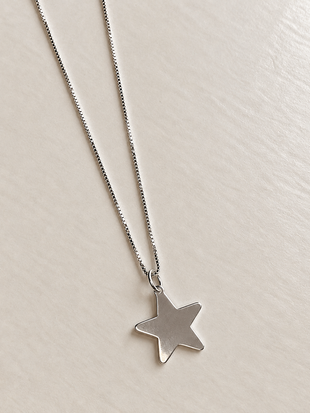 Colar Estrela em prata 925